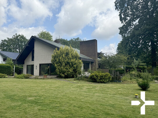 Einfamilienhaus mit Einliegerwohnung und traumhaftem Garten!