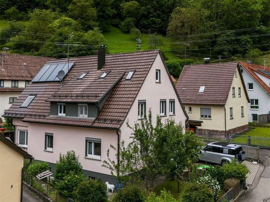 Wohnen im Lenninger Tal -da wo andere Urlaub machen!