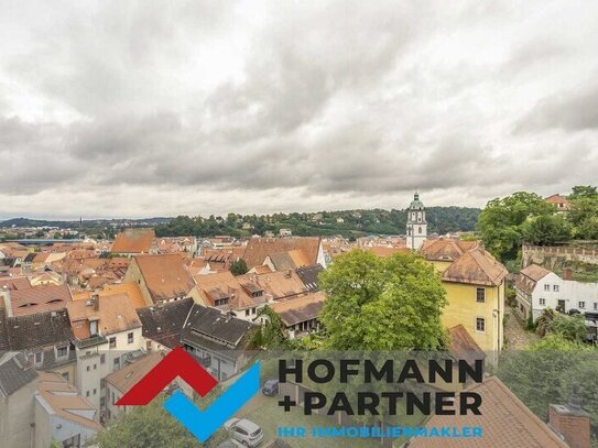 Exklusiver Ausblick übers Dächermeer der Meißner Altstadt aus 2R-DG-Wohnung