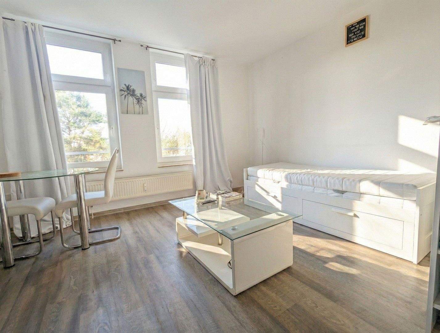 Ruhig, hell, möbliert - Apartment mit Top-Anbindung zwischen Adlershof und Flughafen BER - Foto 1