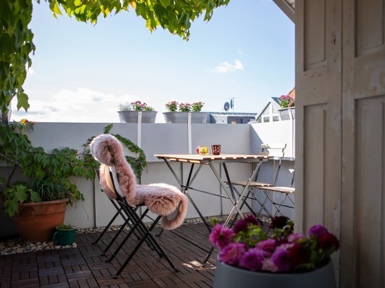 Rooftop Arts & Crafts - traumhafte Dachterrassenwohnung in der Augsburger Innenstadt