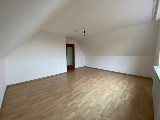 2 ZKB Helle und freundliche Wohnung zu vermieten