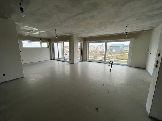 Barrierefreie 3 Zimmer Neubau-Penthouse-Wohnung mit großer Dachterrasse! Neubau – Erstbezug – Penthouse – KFW 40!