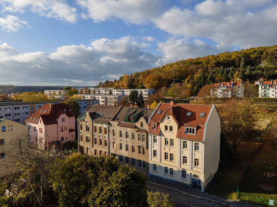 Bauträger aufgepasst! 2 unsanierte MFH mit 836 m² Wfl. in Gera!