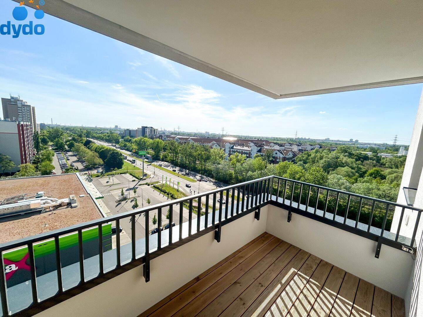 Diese wunderschöne Neubau-Dreizimmerwohnung wartet auf Sie + EBK und Blick auf den Fernsehturm - Photo 1