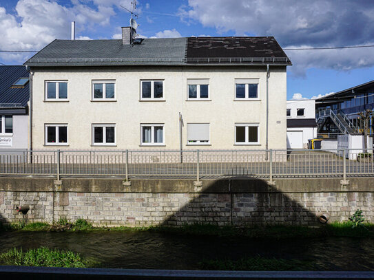 Mehrfamilienhaus mit Garten, Sauna, Garage zur Eigennutzung oder als rentable Kapitalanlage