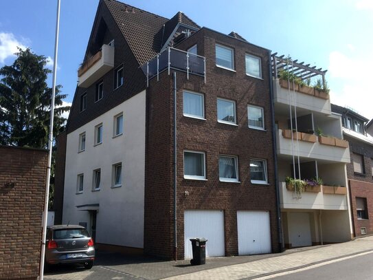 Schöne 1 1/2 Zimmer mit Balkon in Hürth-Fischenich