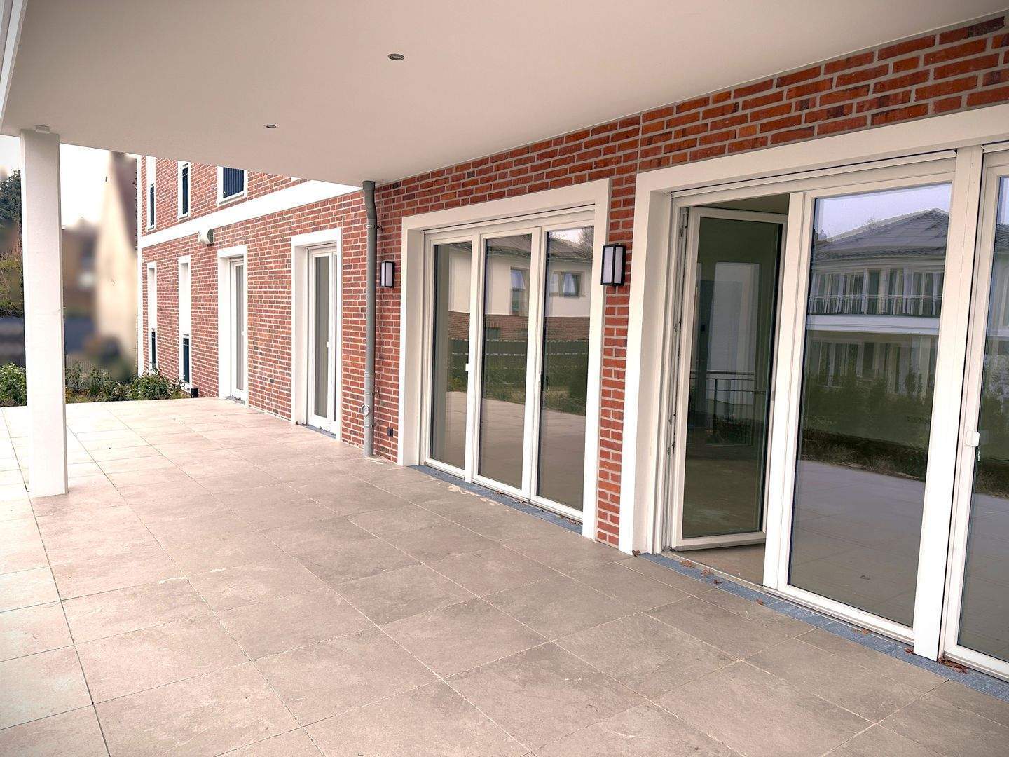 Eine außergewöhnliche Terrassenwohnung im Hochparterre, 4 Zimmer