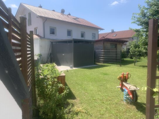 Geräumige 4 Zimmer Wohnung in DEGGENDORF !!!