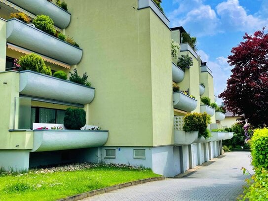 renovierte 2,5-Zimmer Wohnung mit grossem Balkon/Terrasse in Amberg