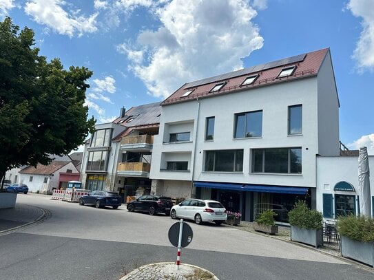 Wohnung im Herzen Neumarkts - Kernsaniert inkl. Einbauküche 1OG -02