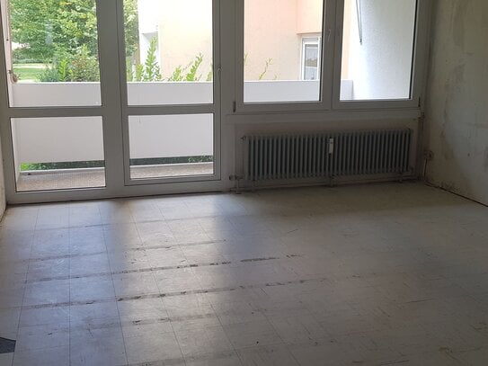 Auwaldstrasse - 4 Zimmer- vermietet - im 5. OG günstiger Kaufpreis