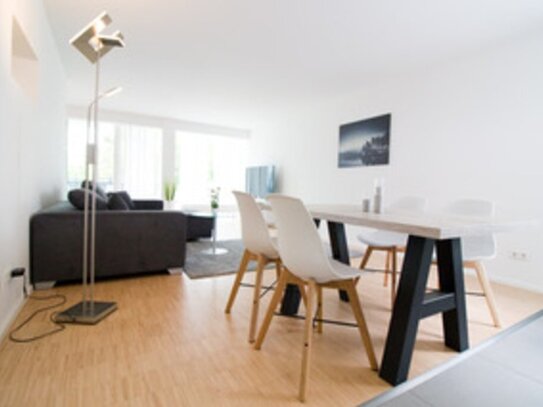 *****Möblierte 3 Zimmer Designer-Wohnung im Medienhafen*****