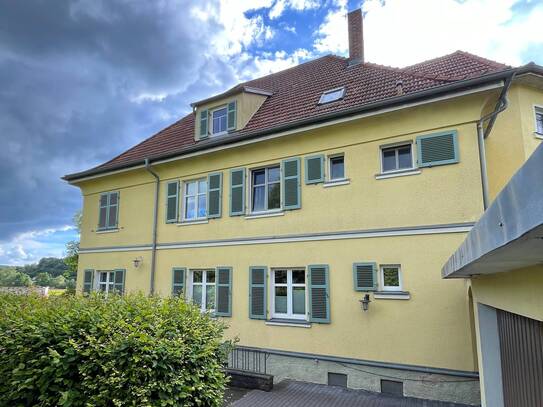 Gründerzeitvilla mit Baugrund, Nähe NES