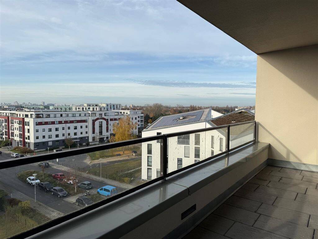 Moderne 4 Zimmer Maisonette-Wohnungen mit EBK, Balkon und eigener Dachterrasse verfügbar! - Photo 1