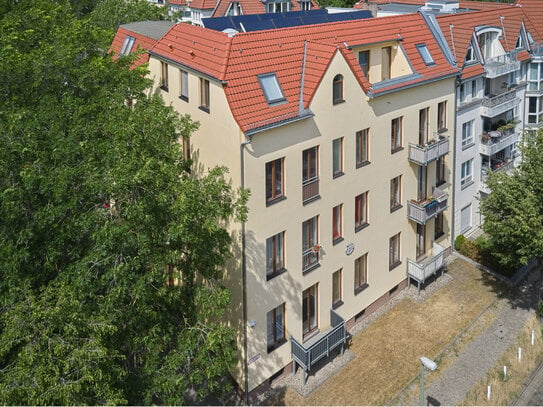 Zukunftssicheres Investment in modernisiertem Mehrfamilienhaus in Niederschönhausen