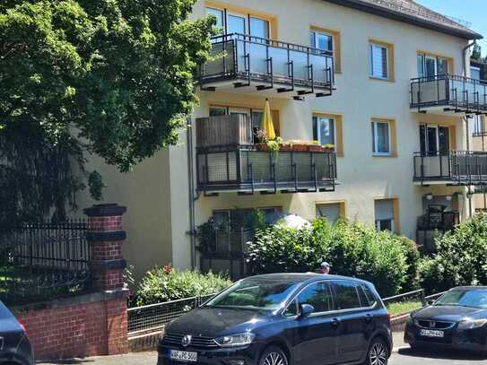 Bestlage Wiesbaden Neroberg 3-ZKB mit Balkon und Garage