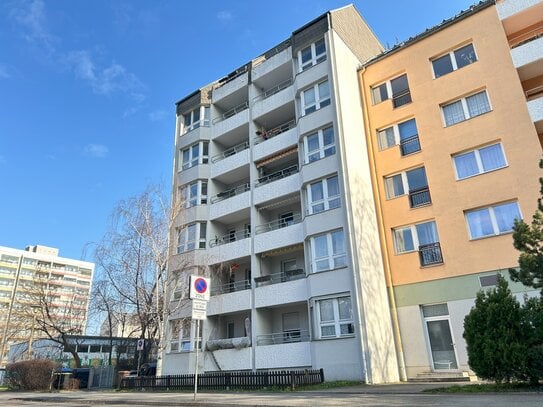 Voll möblierte, vermietete 2-Zimmerwohnung! Balkon! Parkett!