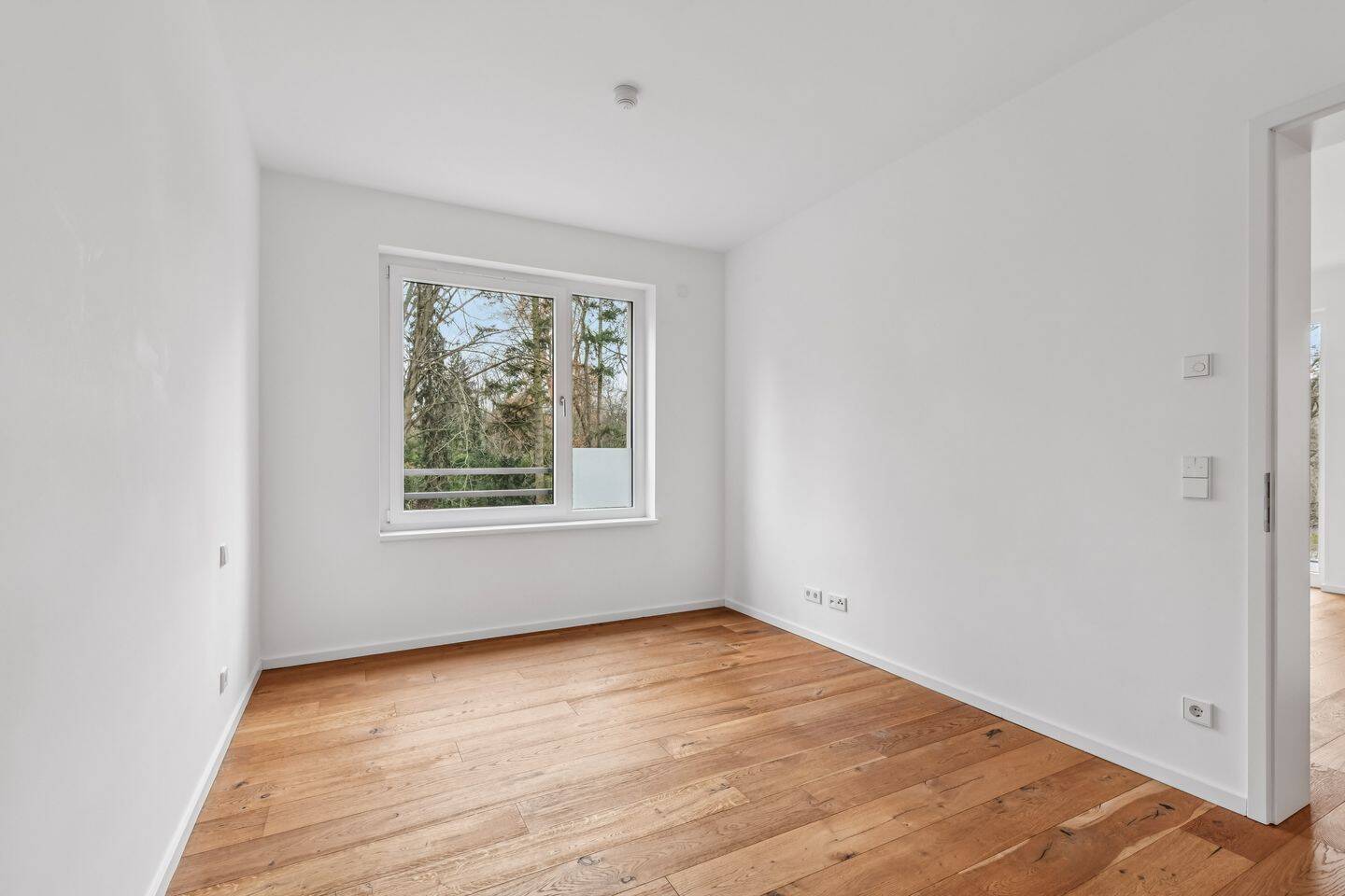Modernes 1-Zimmer Single-Apartment in zentraler Lage - mit Balkon und Einbauküche - Photo 1