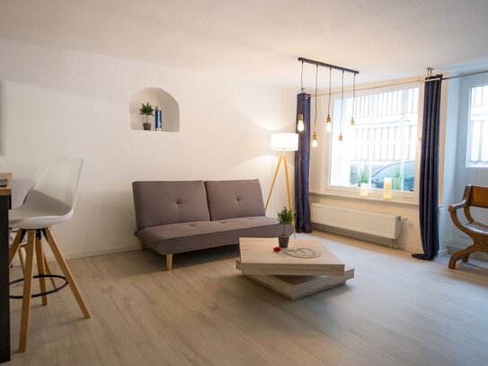 Rottweil EG Loft Apartment große 2 Zimmer Ferienwohnung in Rottweil mit Terrasse seperatem Schlafzimmer, TV, Internet,…