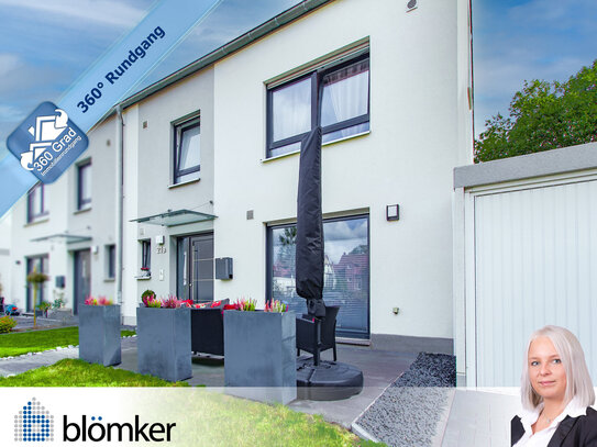 Blömker! Neubau-Wohntraum mit hochwertiger Ausstattung, Garage, Garten und zwei Terrassen.