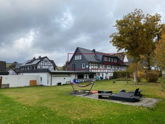 5-Zimmer-Wohnung mit Garage und großem Garten zur Mitbenutzung in Bad Berleburg-Wingeshausen