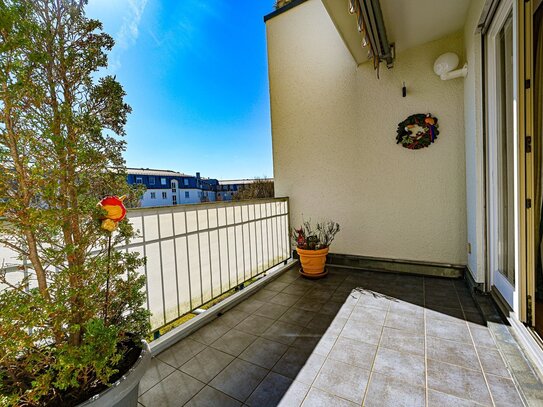 *München-Bogenhausen* Tolle 3 Zi.Wohnung mit EBK, schönem Balkon und Aufzug