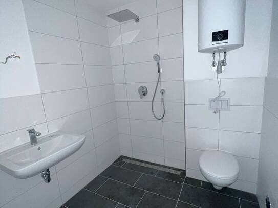 Modernisiert & barrierefrei - 2-Zimmer-Erstbezug in Top-Innenstadtlage ab 01.06.[VAC-15732]