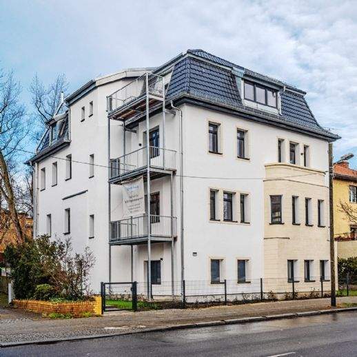 Klein, fein und möbliert - bezugsfrei - Foto 1