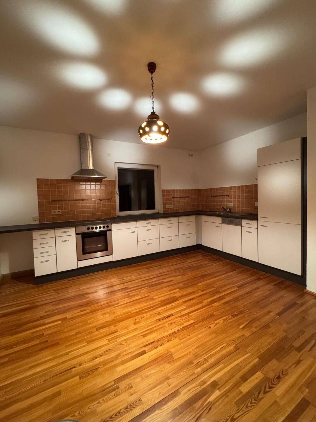                                                               Ruhiges Wohnen in gesundem Raumklima                                                       in Sulzheim (Schweinfurt)