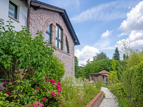 Exklusives freistehendes Einfamilienhaus / Villa in Essen, direkt am Kulturdenkmal Villa-Hügel