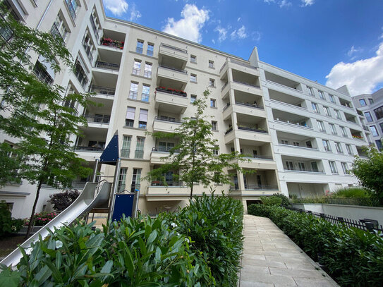 BEQUEM MITTENDRINN- ruhige 3-Zimmer-Neubauwohnung mit Balkon Nähe Alexanderplatz in Berlin-Mitte