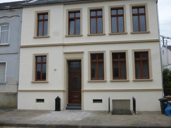 Charmanter Altbau mit viel Potenzial und Ausblick auf die Mosel! Provisionsfrei für den Käufer.