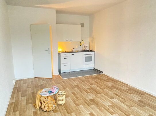 +++Wunderschöne 1 Zimmer Wohnung mit Einbauküche+++