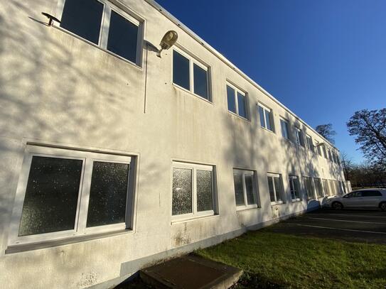 Individuelle Büro- und Hallenflächen im Gewerbepark "Steinriedendamm"