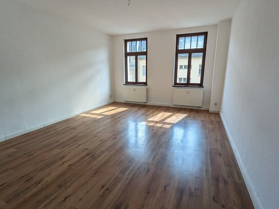 +++WUNDERSCHÖNE 3-R.WHG+MIT BALKON+MODERNEM BAD+BALKON+LIEBEVOLL SANIERT!!!+++