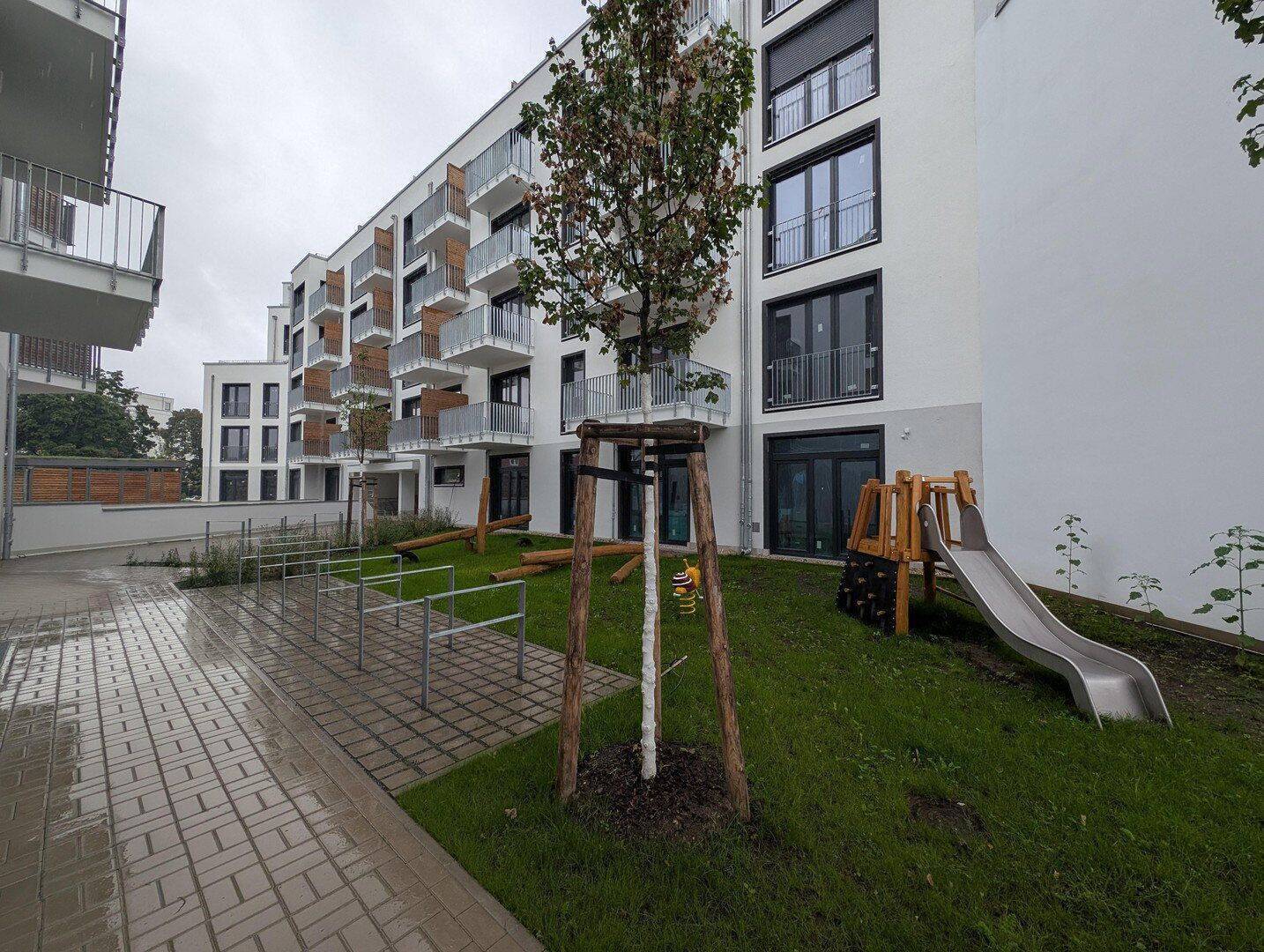 2-3 Zimmer Neubauwohnung exklusiv - Erstbezug mit Balkon, Tiefgarage und Keller - Foto 1