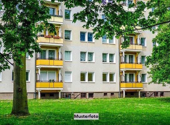 3-Zimmer-Wohnung mit Terrasse, Balkon und TG-Stellplatz