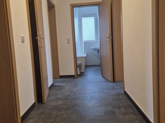 Frisch renovierte 3-Zimmer-Wohnung!