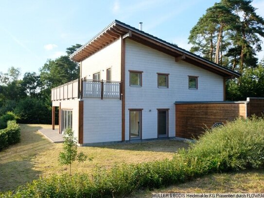 Schickes modernes Landhaus mit zwei Vollgeschossen!