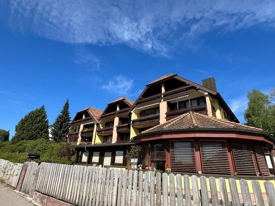 Kurzeitmiete - Ruhige 1 Zimmerwohnung in idyllischer Lage mit Balkon und Garagenstellplatz