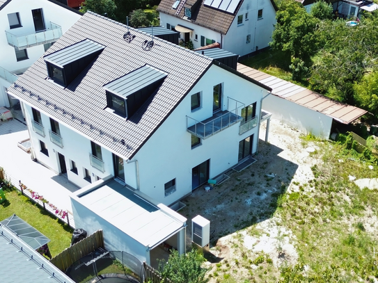 NEUBAU - Großzügige, energieeffiziente Doppelhaushälfte mit großem Garten: Ideal für Familien