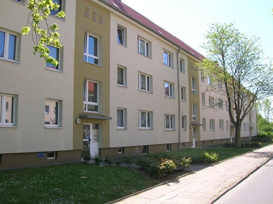 *ERSTBEZUG nach Modernisierung* - attraktive 2,5-Raumwohnung in ruhiger Lage