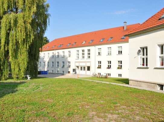 Geräumige 1 Raum Wohnung, modern, Fußbodenheizung