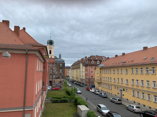 Gemütliche 1-Zimmer-Wohnung mit Balkon und EBK