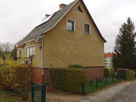 Einfamilienwohnhaus in bester Wohnlage in 07607 Eisenberg