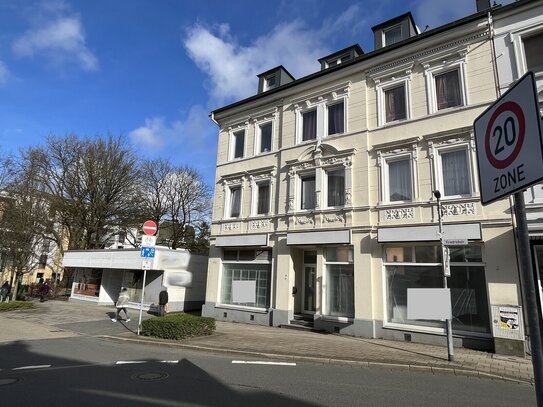 Wohn- und Geschäftshaus mit Gewerbeanbau in zentraler Lage von Velbert als Investment