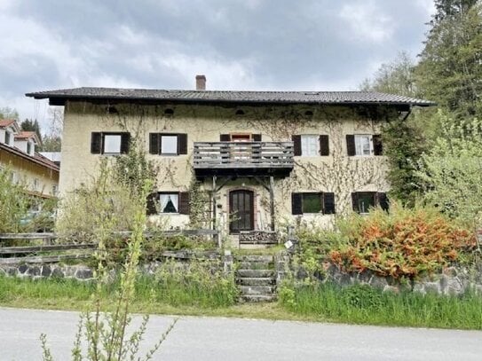 Einfamilienhaus mit viel Grund und Fläche in ruhiger Lage Nähe Gotteszell zu verkaufen