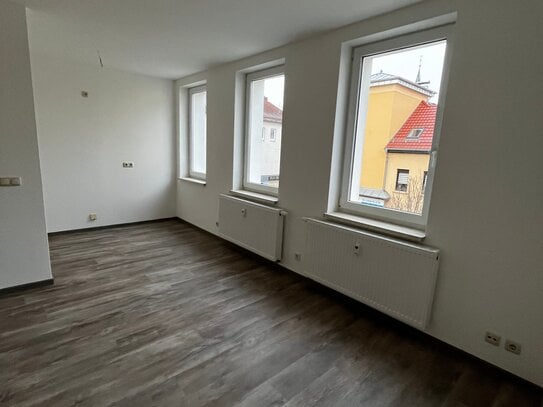 Frisch modernisierte, helle 3-Raum-Wohnung in Apolda