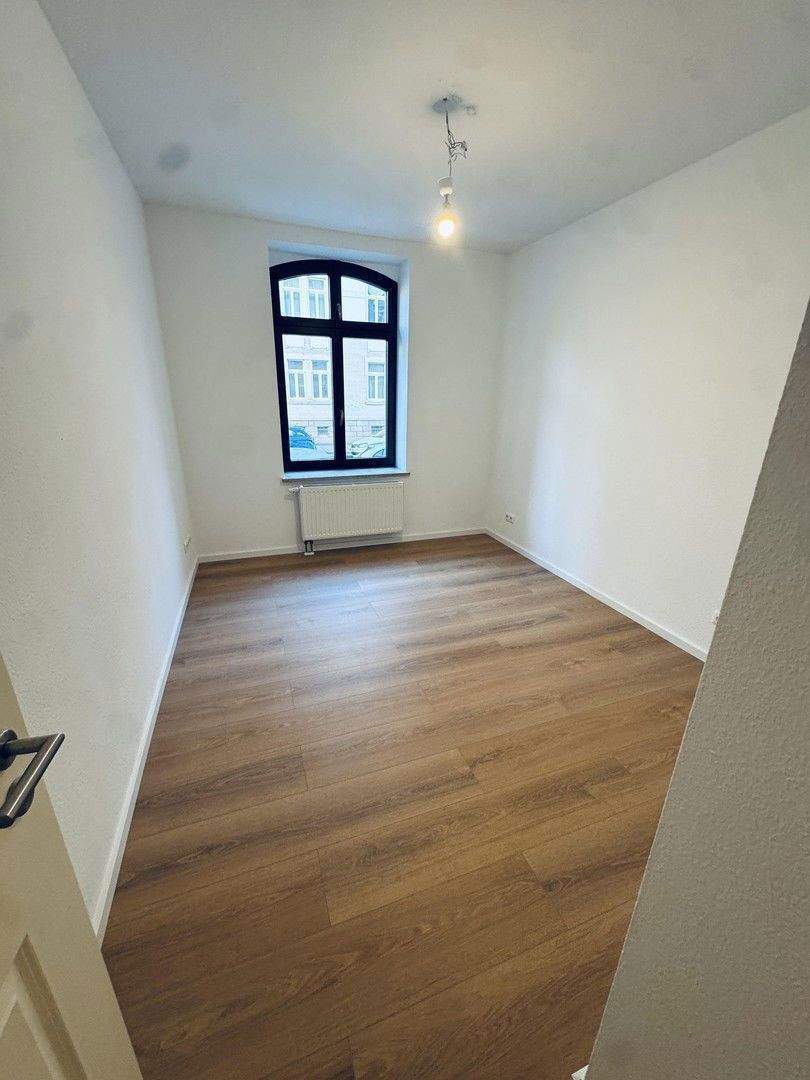 Frisch renovierte 3-Zimmer-Wohnung in Zentrum-Nord - bezugsfrei, modern & top Lage - provisionsfrei